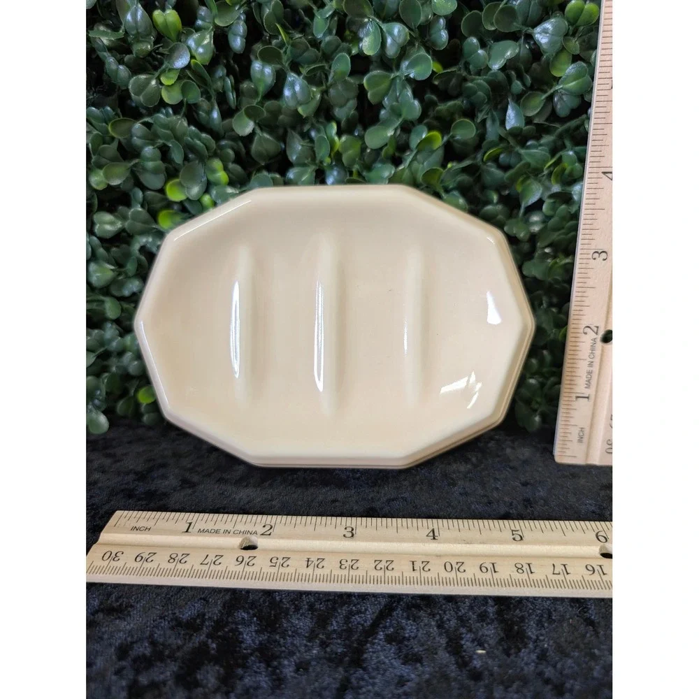 Vintage Pfaltzgraff Cream Ceramic Soap Dish Octagon Ridge Stoneware 1980s 90s